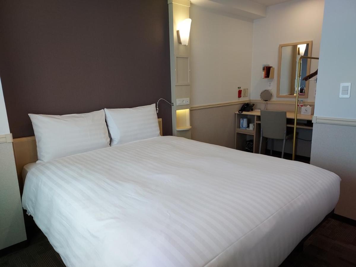 Toyoko Inn Чханвон Екстер'єр фото