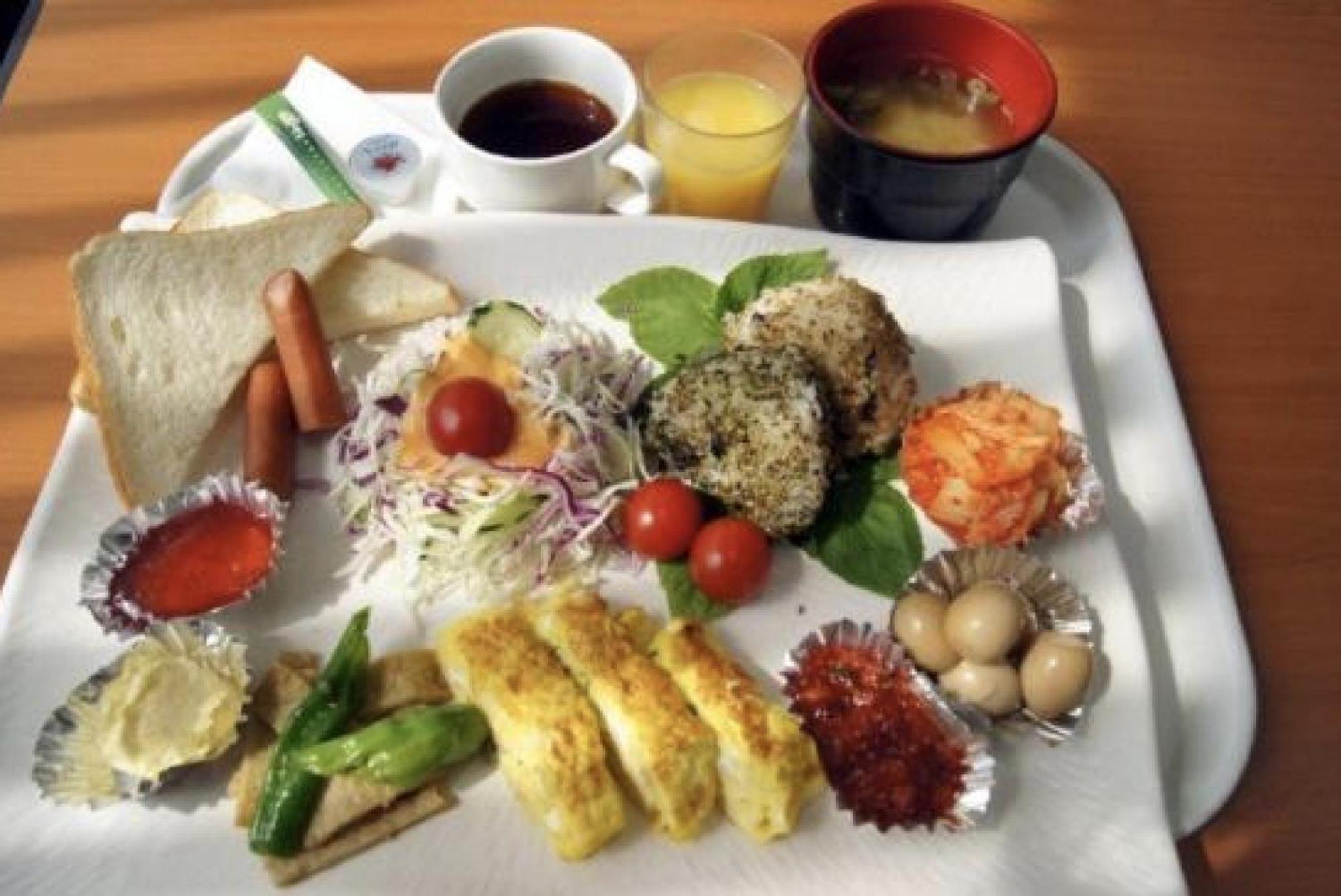 Toyoko Inn Чханвон Екстер'єр фото