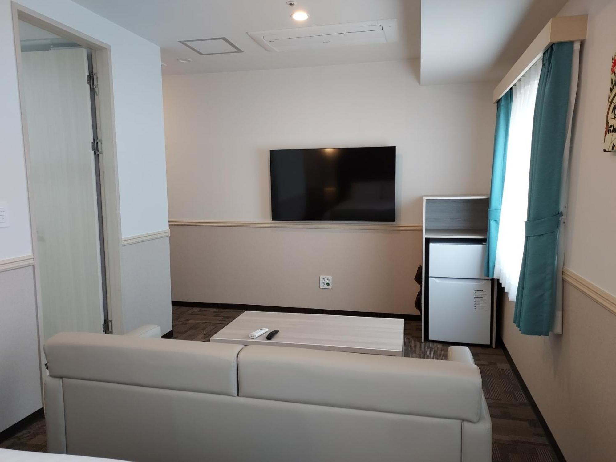 Toyoko Inn Чханвон Екстер'єр фото